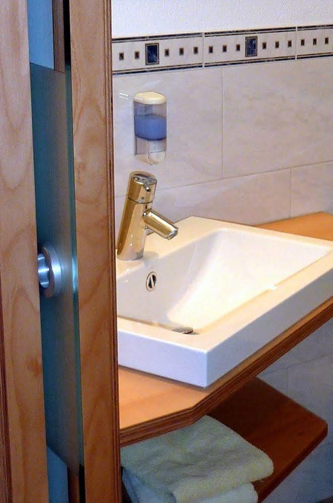 Hotel Volapuek Констанц Екстер'єр фото